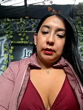 Bella_keny from StripChat is Freechat