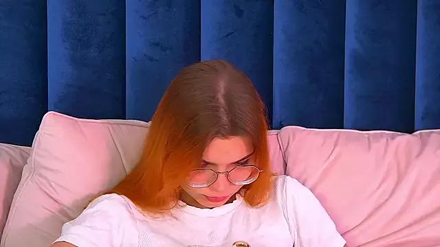 BellaMarebelle from StripChat is Freechat