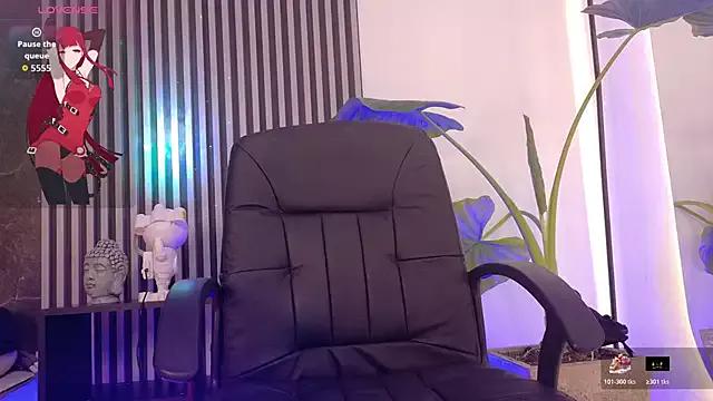 BellaRoux from StripChat is Freechat