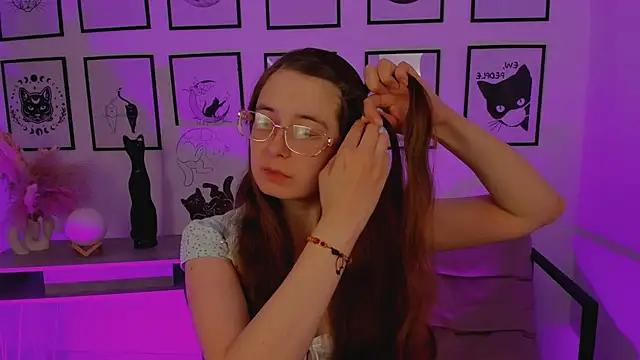BellatrixLlestrange from StripChat