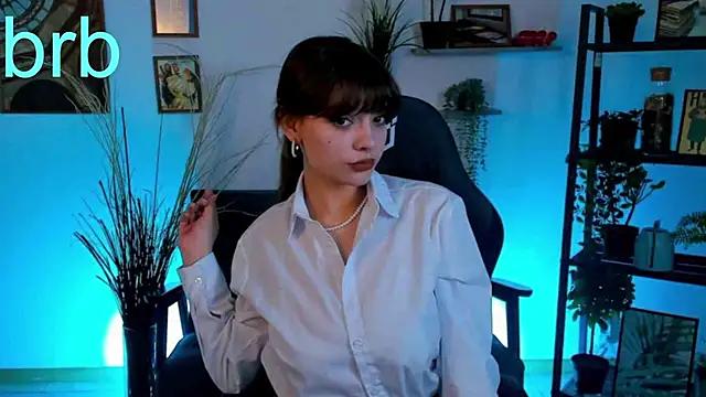 BellatrixLlestrange from StripChat
