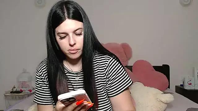 Bestgirl2025 from StripChat is Freechat