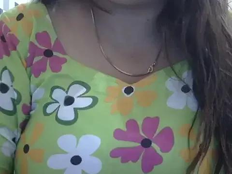bhabhi_jaan11 from StripChat is Freechat