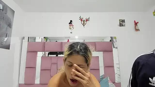 bigcock_iris08 from StripChat is Freechat