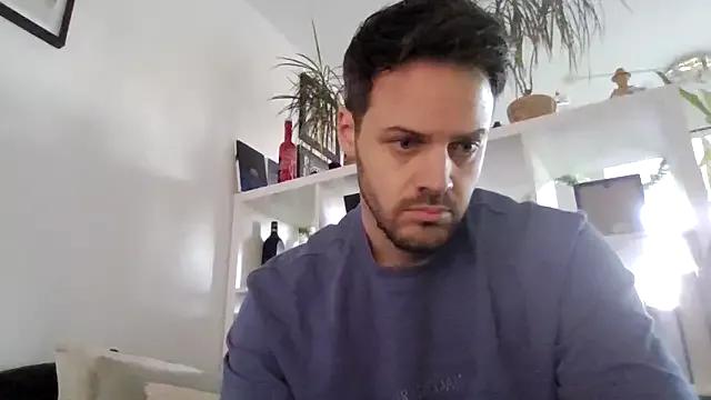 bigcockjohnxxxxx from StripChat is Freechat