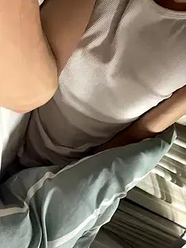 Bigdickk4U from StripChat is Freechat