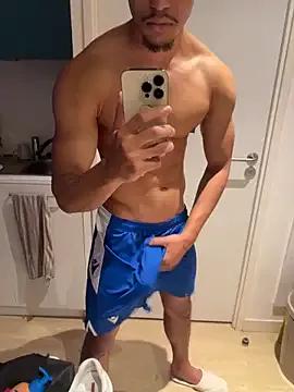 bigDickParis92 from StripChat is Freechat