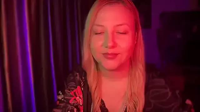 BikiHellena from StripChat is Freechat