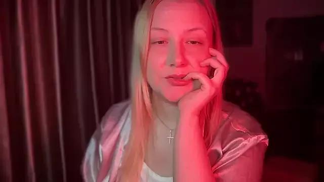 BikiHellena from StripChat is Freechat