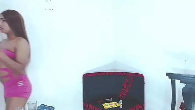 Customizable and immersive - Activate your taste buds and check-out our delicious choice of bondage cams streams with excited models getting their amazing bodies screwed with their beloved sex toys.