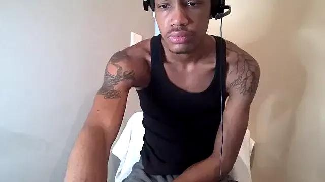 BlackBullTitus from StripChat is Freechat