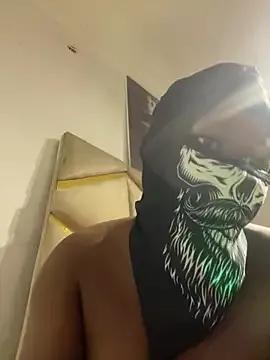 Blackpussyxx from StripChat is Freechat