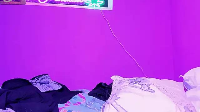 BlazedPauX from StripChat is Freechat