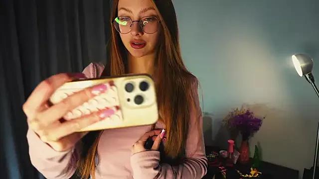 blissence from StripChat is Freechat