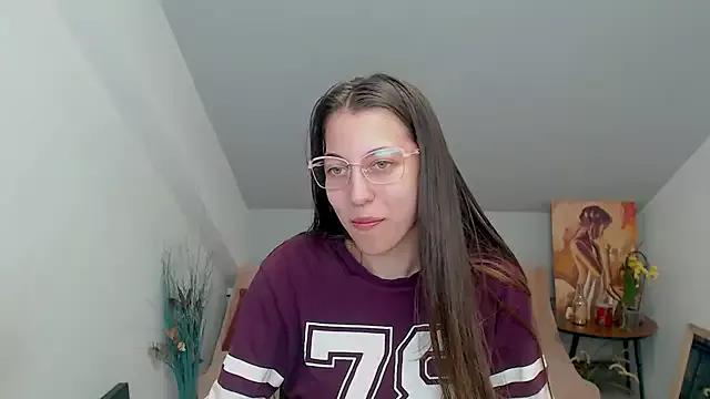 BonniePearson from StripChat is Freechat