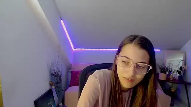 BonniePearson from StripChat is Freechat