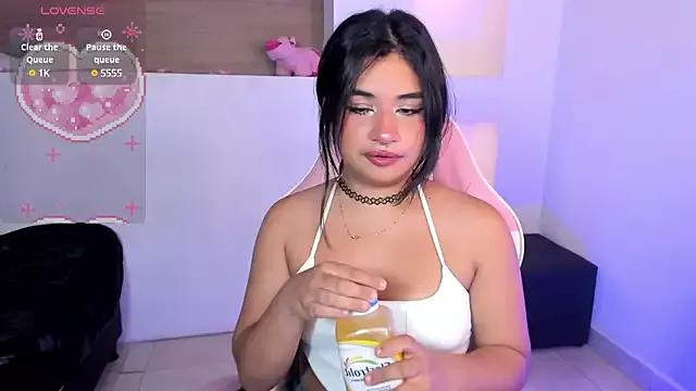 Customizable and immersive - Activate your taste buds and check-out our delicious choice of bondage cams streams with excited models getting their amazing bodies screwed with their beloved sex toys.