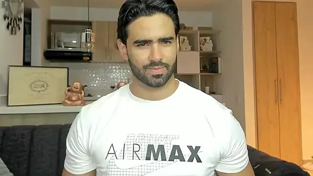 BradleySmithx from StripChat is Freechat