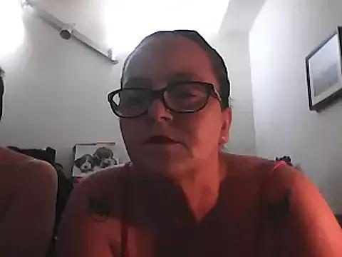 brasiliana49 from StripChat is Freechat