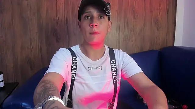 Brianna_Hard from StripChat is Freechat