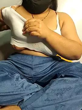 Brown_girl2 from StripChat is Freechat