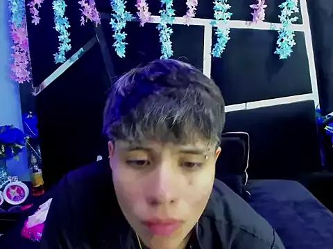 Bruno_Cruzz from StripChat is Freechat