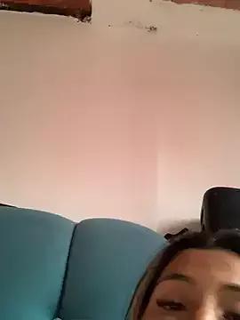cami-leon from StripChat is Freechat