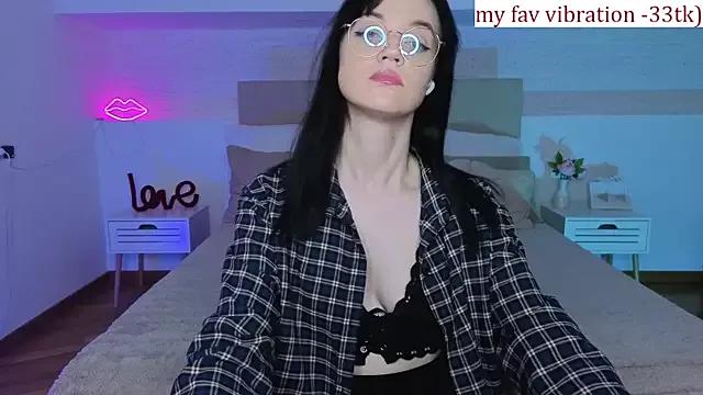 Camila_777_ from StripChat is Freechat