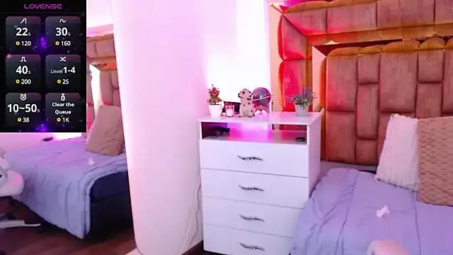 Customizable and immersive - Activate your taste buds and check-out our delicious choice of bondage cams streams with excited models getting their amazing bodies screwed with their beloved sex toys.