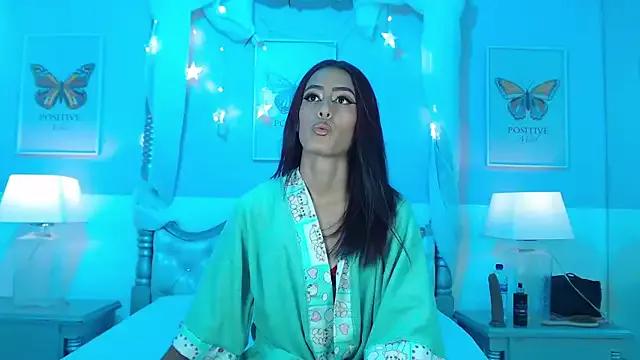 CamilaBelmont from StripChat is Freechat