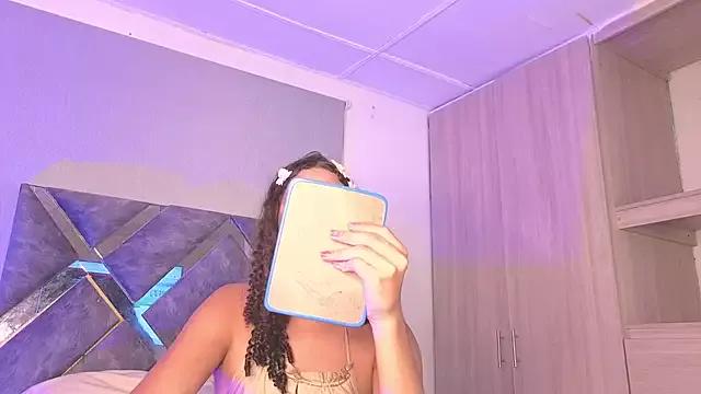 candice777 from StripChat is Freechat