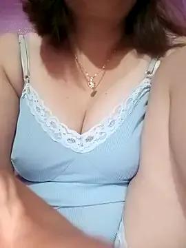 Candy-bae from StripChat is Freechat