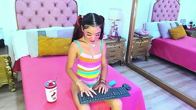 Customizable and immersive - Activate your taste buds and check-out our delicious choice of bondage cams streams with excited models getting their amazing bodies screwed with their beloved sex toys.