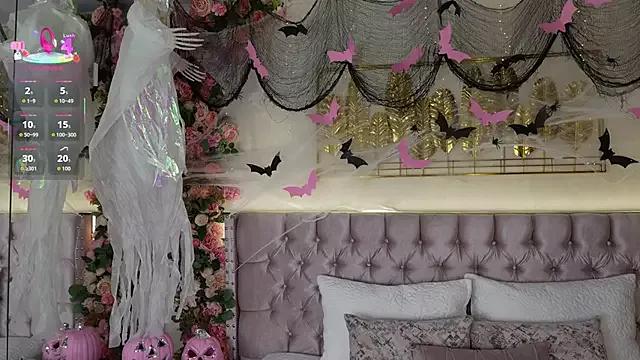 Customizable and immersive - Activate your taste buds and check-out our delicious choice of bondage cams streams with excited models getting their amazing bodies screwed with their beloved sex toys.