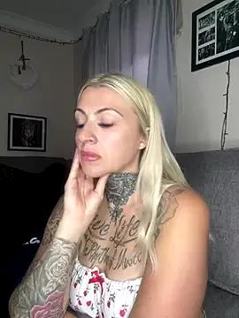 candyworld_1 from StripChat is Freechat