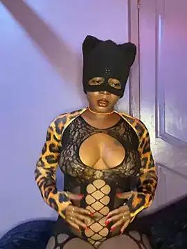 Caramel_tits from StripChat is Freechat