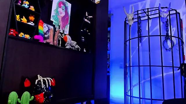 Customizable and immersive - Activate your taste buds and check-out our delicious choice of bondage cams streams with excited models getting their amazing bodies screwed with their beloved sex toys.