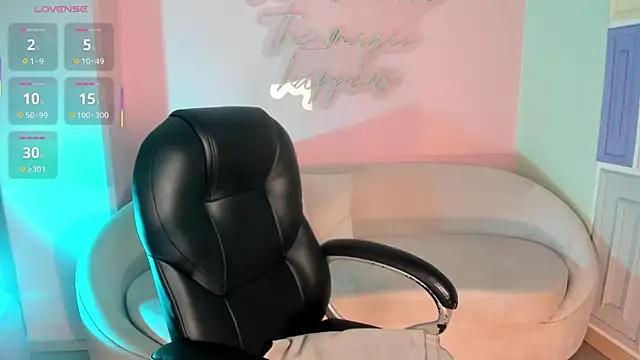 Customizable and immersive - Activate your taste buds and check-out our delicious choice of bondage cams streams with excited models getting their amazing bodies screwed with their beloved sex toys.