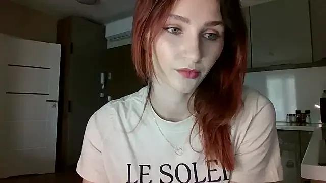 CarmelinaShow from StripChat is Freechat