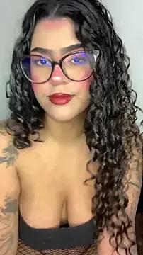 CaroBeach from StripChat is Freechat
