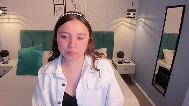 Carol_Pinter from StripChat is Freechat