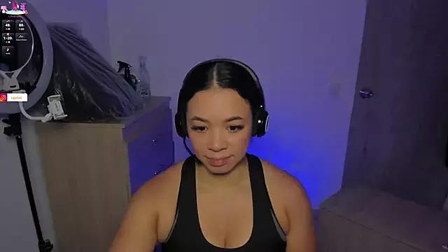 carolgaita from StripChat is Freechat