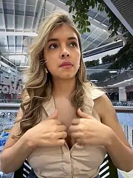 Customizable and immersive - Activate your taste buds and check-out our delicious choice of bondage cams streams with excited models getting their amazing bodies screwed with their beloved sex toys.