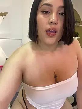 caroline__muller from StripChat is Freechat