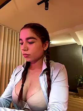 carolynnetrujillo from StripChat is Freechat