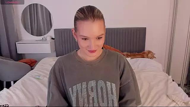 Customizable and immersive - Activate your taste buds and check-out our delicious choice of bondage cams streams with excited models getting their amazing bodies screwed with their beloved sex toys.