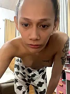Catianamoore from StripChat is Freechat