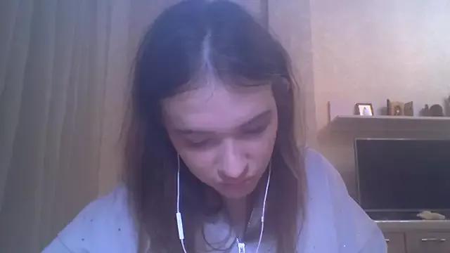 CeyaLier from StripChat is Freechat