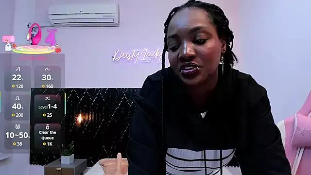 chanel_brunette from StripChat is Freechat