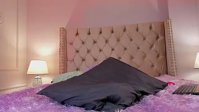 Charlie_Storm_ from StripChat is Freechat